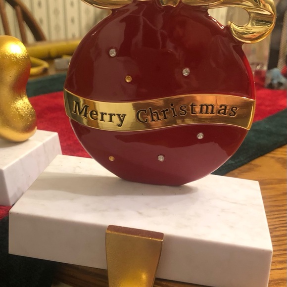 2 BRAND NEW Marble based Christmas stocking holders - Picture 2 of 6